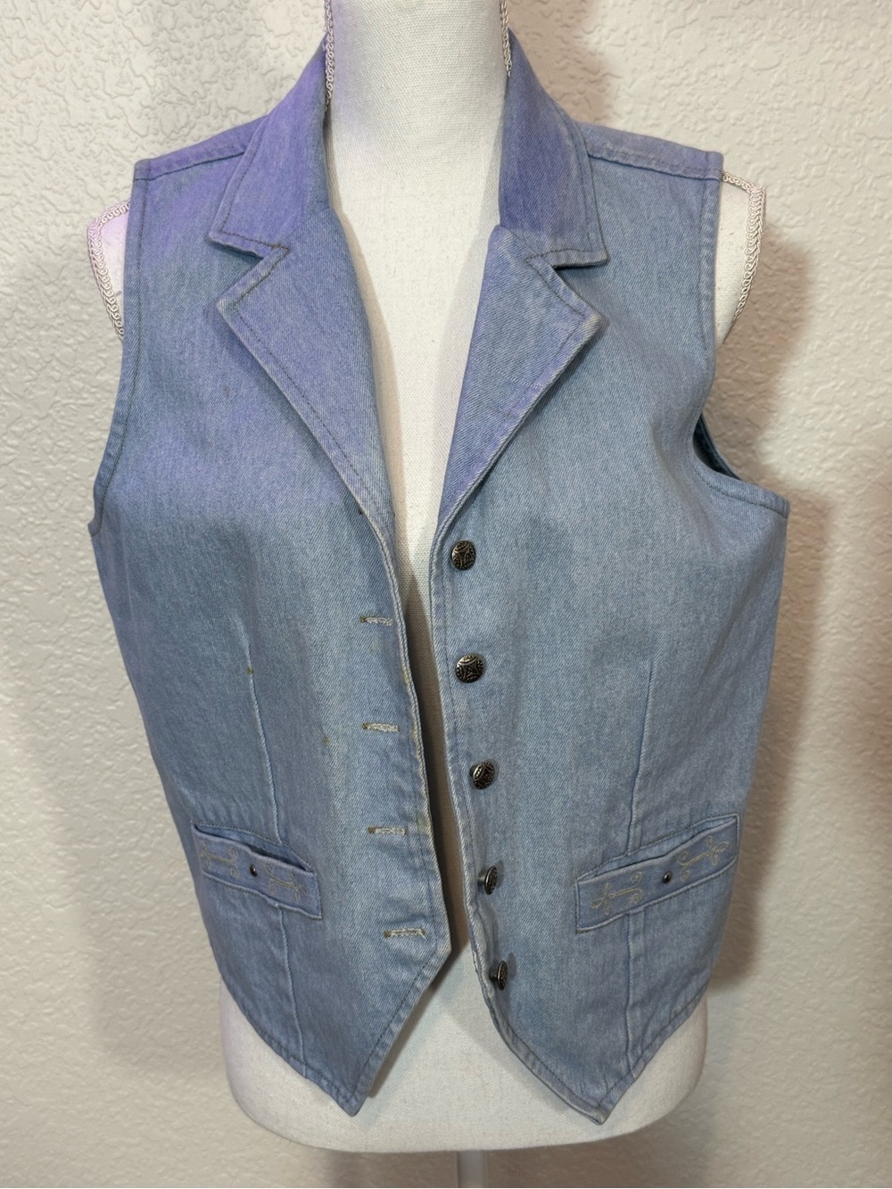 Vintage Light Blue Western Denim Button-Up Vest (B2)